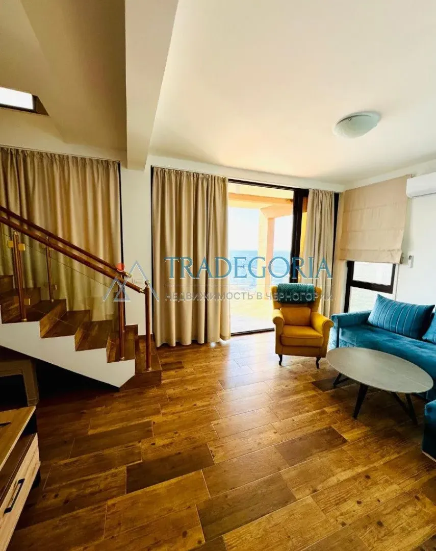 Prodaja, kuća, 450m², Dobra Voda, Bar