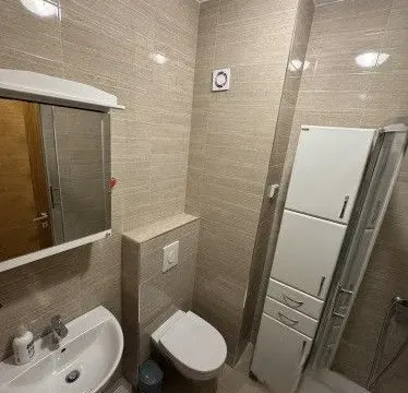 Izdavanje, jednosoban stan, 45m², City Kvart, Podgorica - image 7