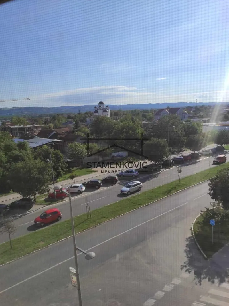 Prodaja, dvosoban stan, 51m², Bulevar patrijarha Pavla, Novi Sad Sve Podlokacije