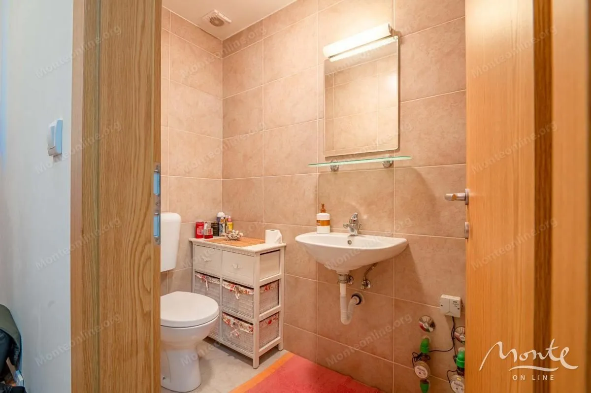 Sale, two bedroom apartment, 69m², Bar, Crna Gora