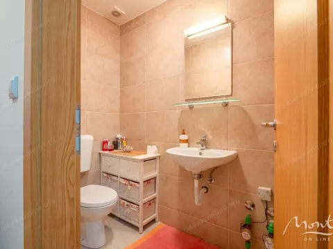Prodaja, dvosoban stan, 69m², Bar, Crna Gora - image 9