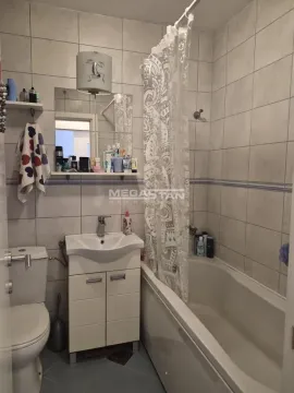 Prodaja, dvosoban stan, 64m², Karaburma, Palilula Sve Podlokacije - image 7