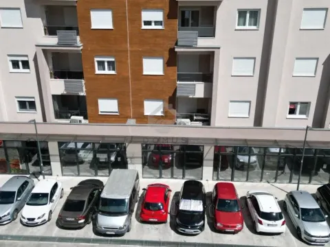 Sale, office space, 100m², Stari Aerodrom, Podgorica - image 9