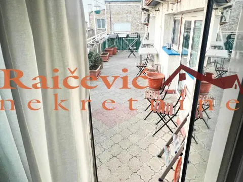 Prodaja, stan, 189m², Stari Grad, Beograd - image 11