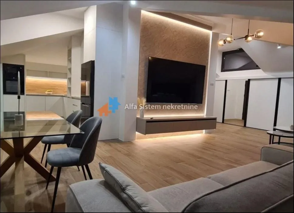 Rent, three bedroom apartment, 360m², Savski Venac, Beograd
