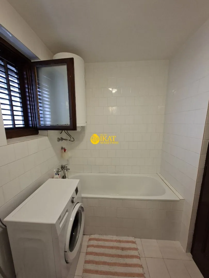 Prodaja, trosoban stan, 73m², Stari Grad, Beograd