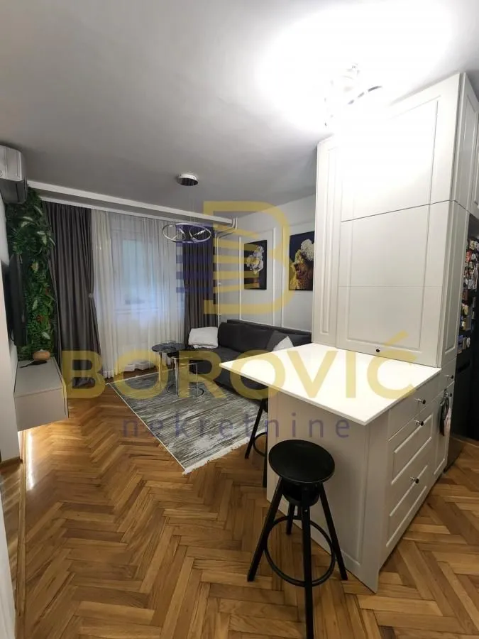 Rent, two bedroom apartment, 55m², Bežanija, Beograd