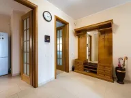 Rent, house, 200m², Perazića do, Budva - image 6