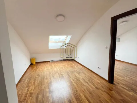 Prodaja, četvorosoban stan, 220m², Preko Morače, Podgorica - image 8