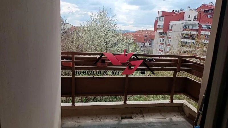 Prodaja, trosoban stan, 101m², Žarkovo, Beograd
