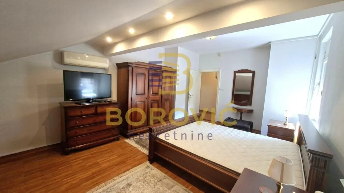 Rent, apartment, 220m², Savski Venac, Beograd