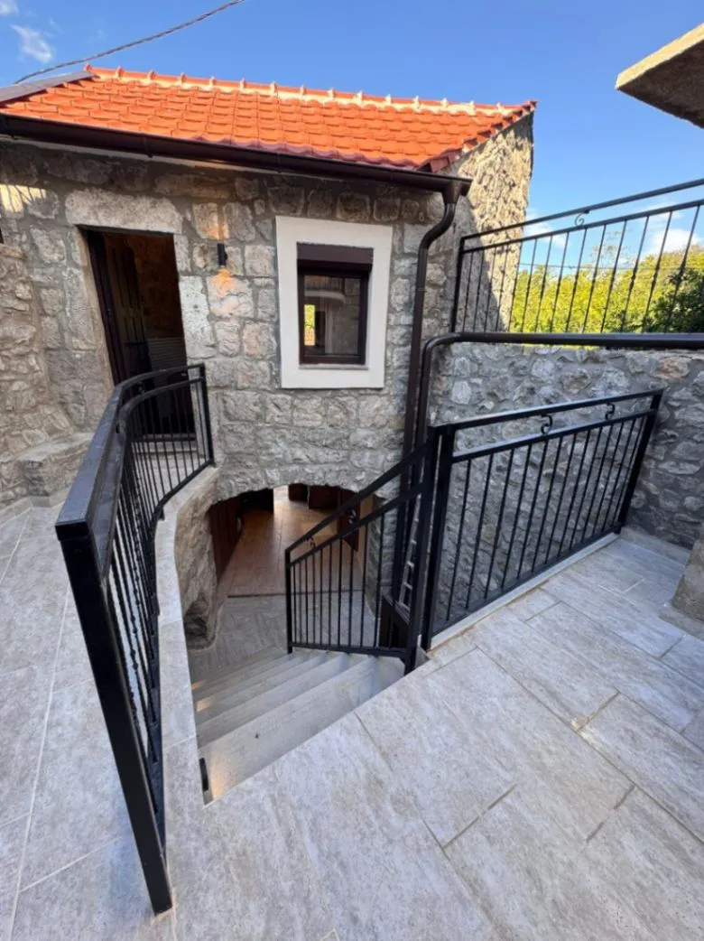 Prodaja, kuća, 200m², Luštica, Tivat