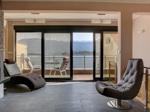 Sale, house, 190m², Kotor, Crna Gora - image 14