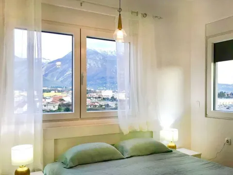 Prodaja, dvosoban stan, 54m², Centar, Bar - image 4