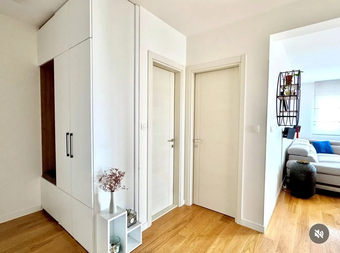 Prodaja, dvosoban stan, 72m², Central Point, Podgorica