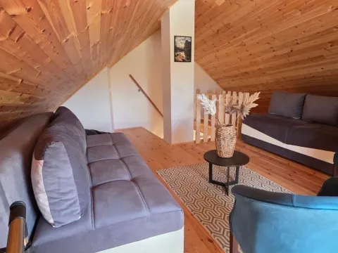 Sale, house, 170m², Borje, Žabljak - image 17
