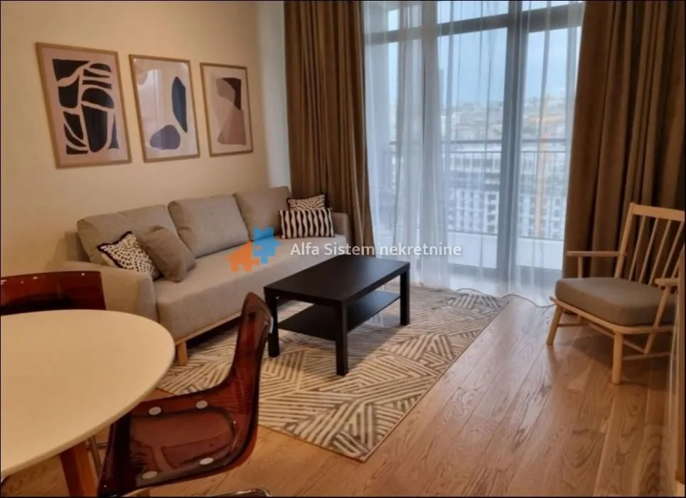 Izdavanje, dvosoban stan, 55m², Savski Venac, Beograd