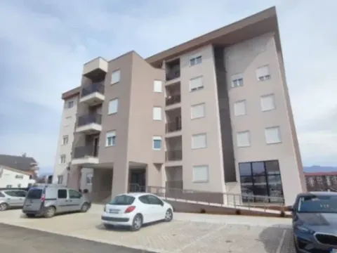 Izdavanje, jednosoban stan, 45m², Zabjelo, Podgorica - image 12