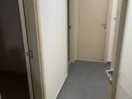 Izdavanje, trosoban stan, 100m², City Kvart, Podgorica - image 11