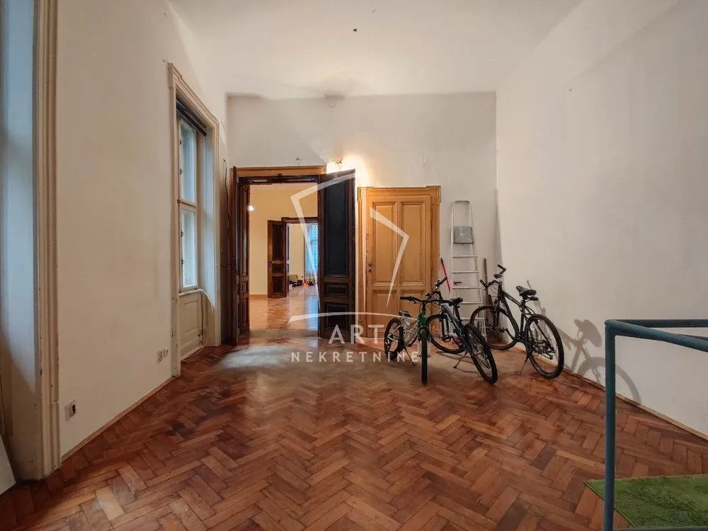 Sale, three bedroom apartment, 160m², Tolicin Venac, Beograd