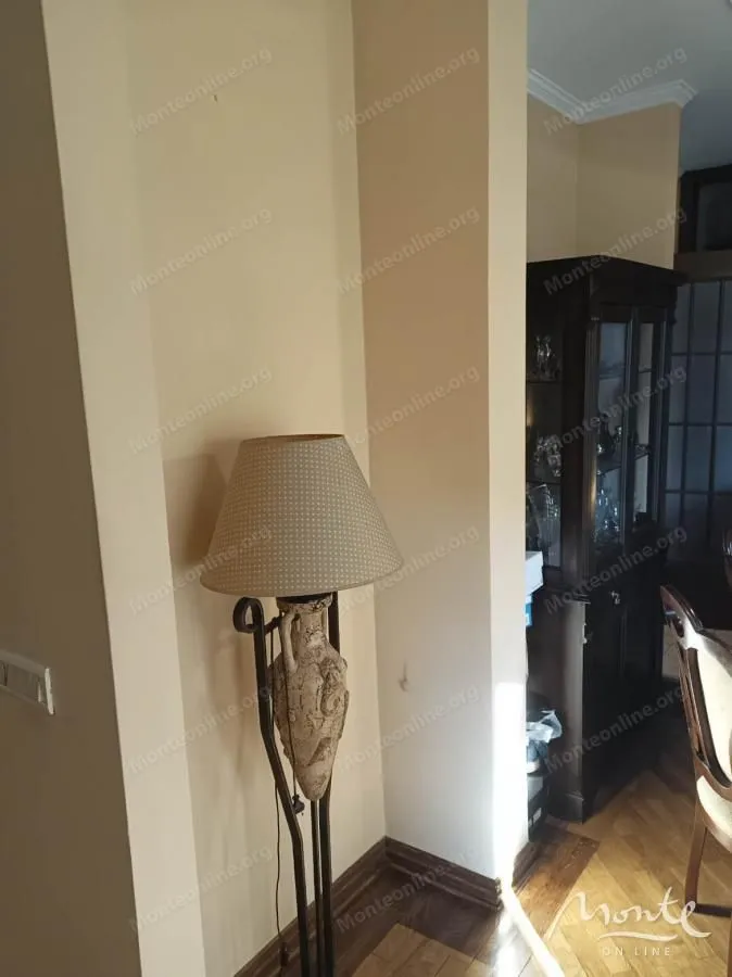 Prodaja, dvosoban stan, 96m², Stari Aerodrom, Podgorica