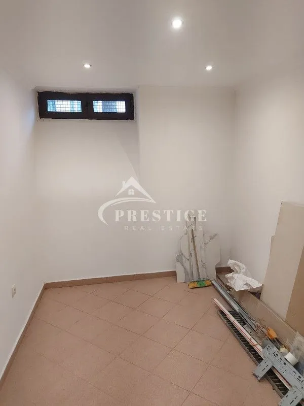 Prodaja, dvosoban stan, 47m², Centar, Podgorica