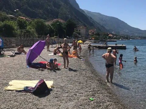 Sale, two bedroom apartment, 67m², Dobrota, Kotor - image 7