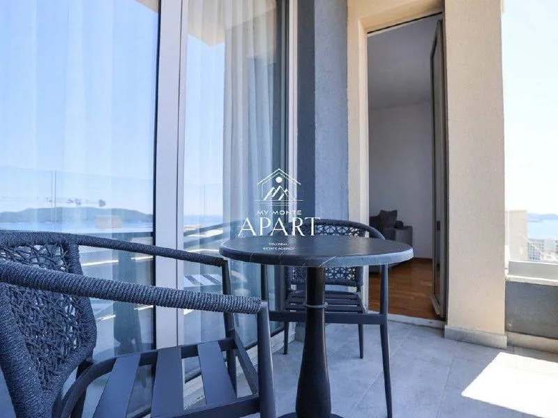 Rent, one bedroom apartment, 45m², Bečići, Budva