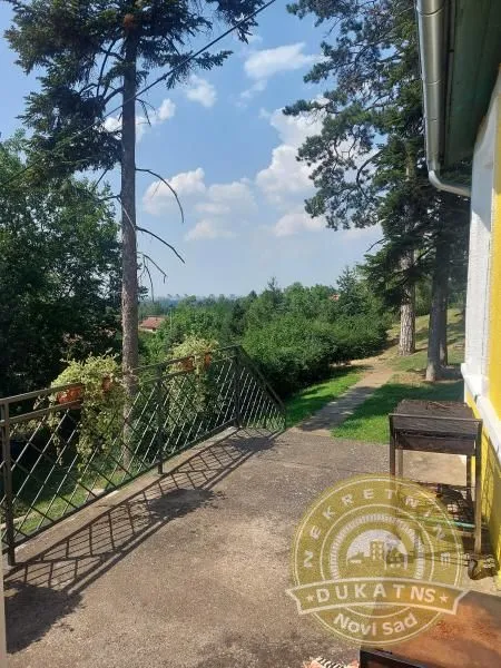 Prodaja, kuća, 187m², Sremska Kamenica, Petrovaradin