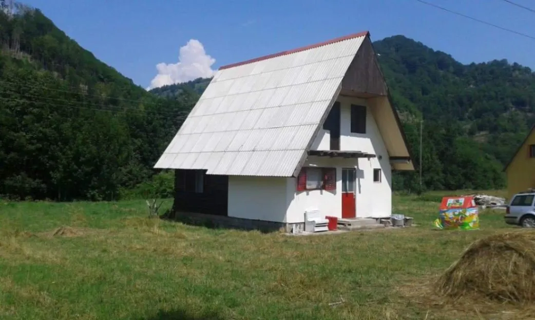 Sale, house, 470m², Uvač, Kolašin