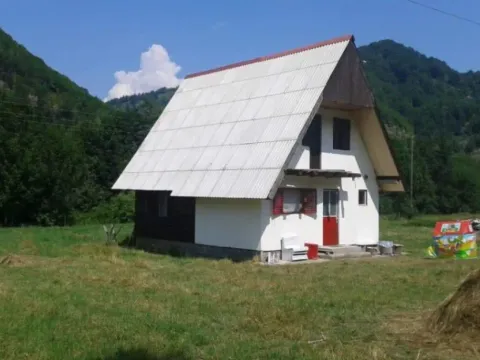 Prodaja, kuća, 470m2, Uvač, Kolašin Prodaja, kuća, 470m2, Uvač, Kolašin