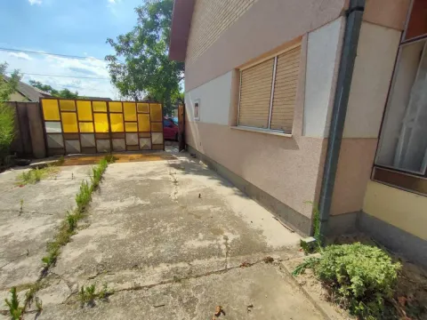 Sale, house, 146m², Deronje, Odžaci - image 28