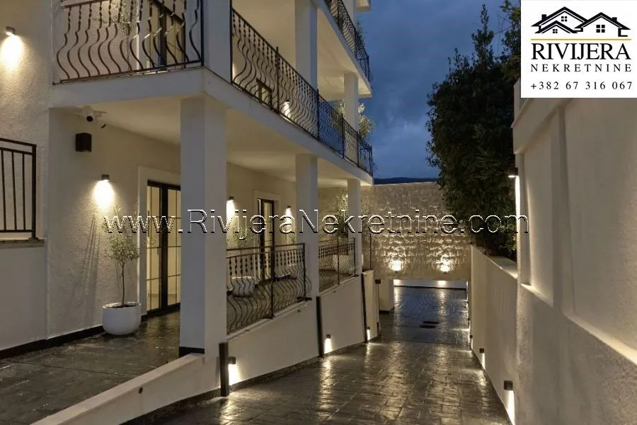 Prodaja, kuća, 424m², Tivat, Crna Gora