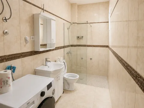 Rent, two bedroom apartment, 68m², Centar, Podgorica - image 11