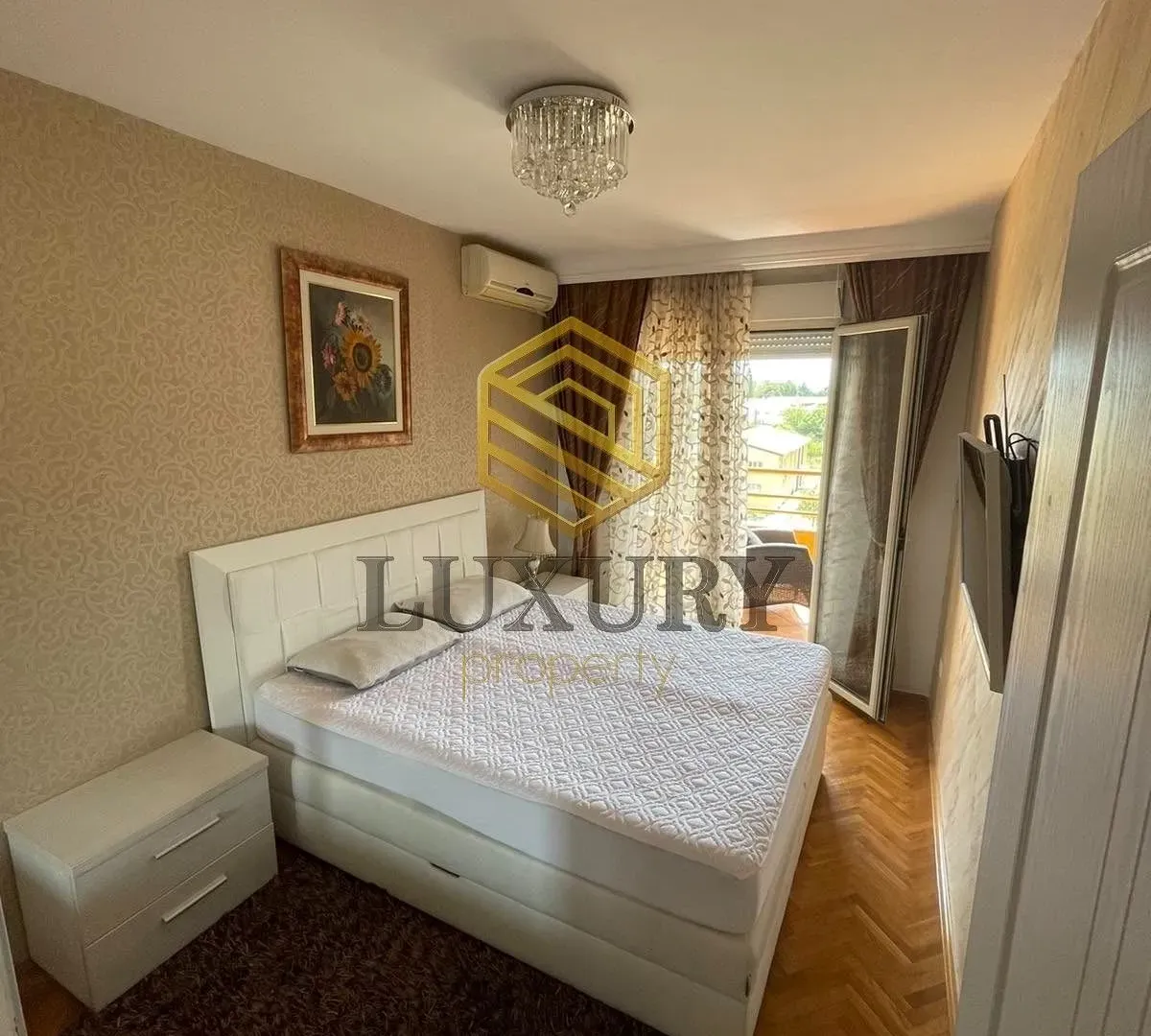 Prodaja, dvosoban stan, 75m², Ljubović, Podgorica