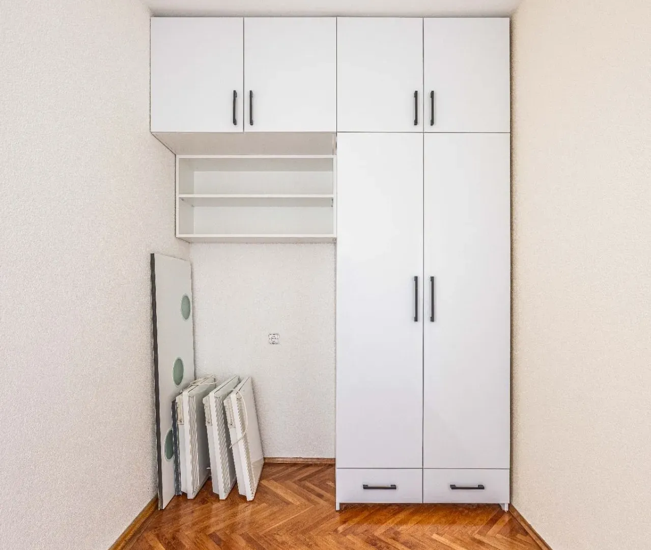 Prodaja, dvosoban stan, 52m², Centar, Tivat