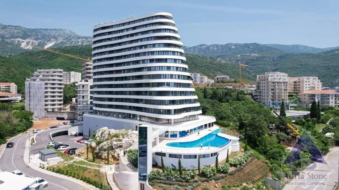 Sale, office space, 294m², Bečići, Budva