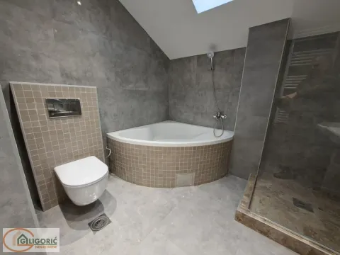 Prodaja, četvorosoban stan, 135m², Pančevo, Srbija - image 15