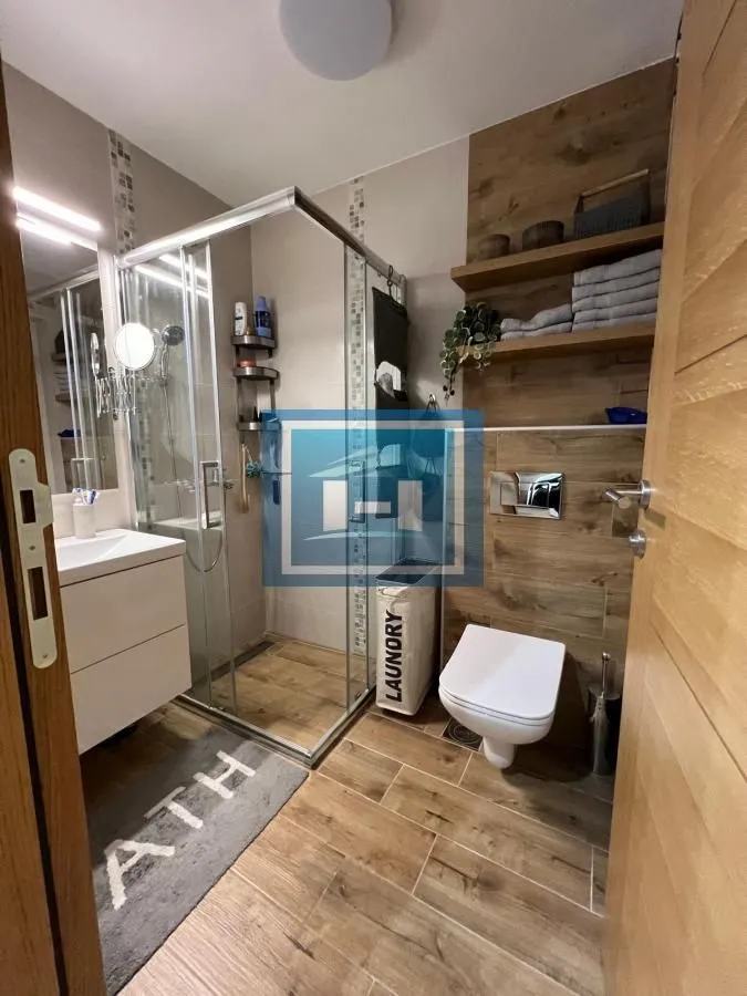 Prodaja, trosoban stan, 59m², Centar, Zlatibor