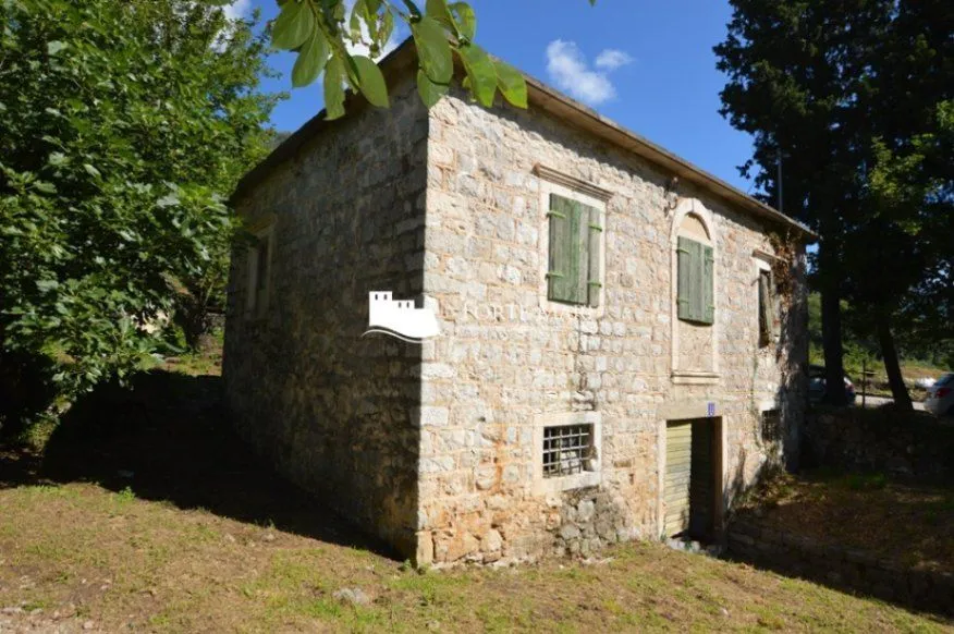 Sale, house, 107m², Kamenari, Herceg Novi