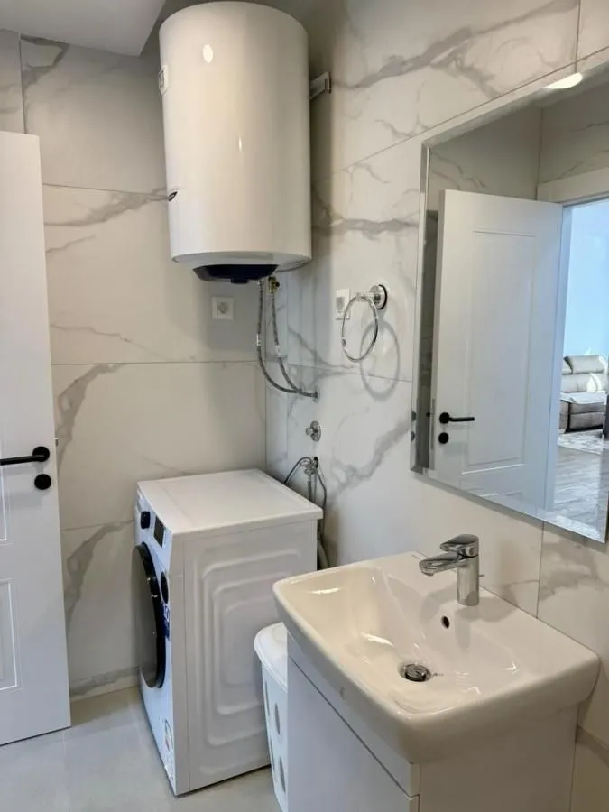 Rent, apartment, 47m², Stari Aerodrom, Podgorica