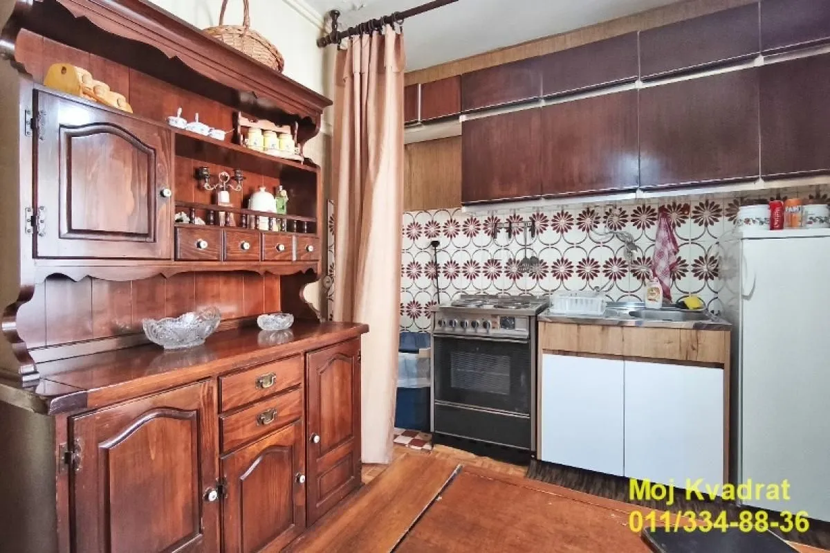 Sale, two bedroom apartment, 51m², Savski Venac, Beograd
