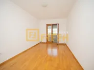 Izdavanje, dvosoban stan, 85m², Tološi, Podgorica - image 12