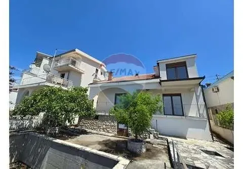 Prodaja, garsonjera, 130m2, Dobre Vode, Bar