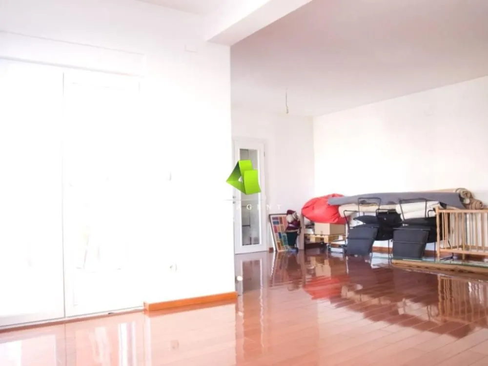 Rent, office space, 100m², Palilula, Niš