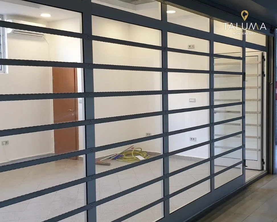 Rent, office space, 24m², Pobrežje, Podgorica