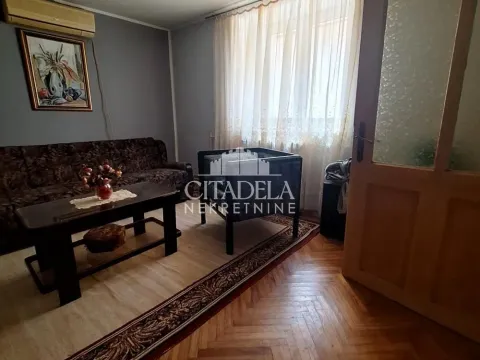 Prodaja, kuća, 145m², Gradska Bolnica, Zvezdara Sve Podlokacije - image 3