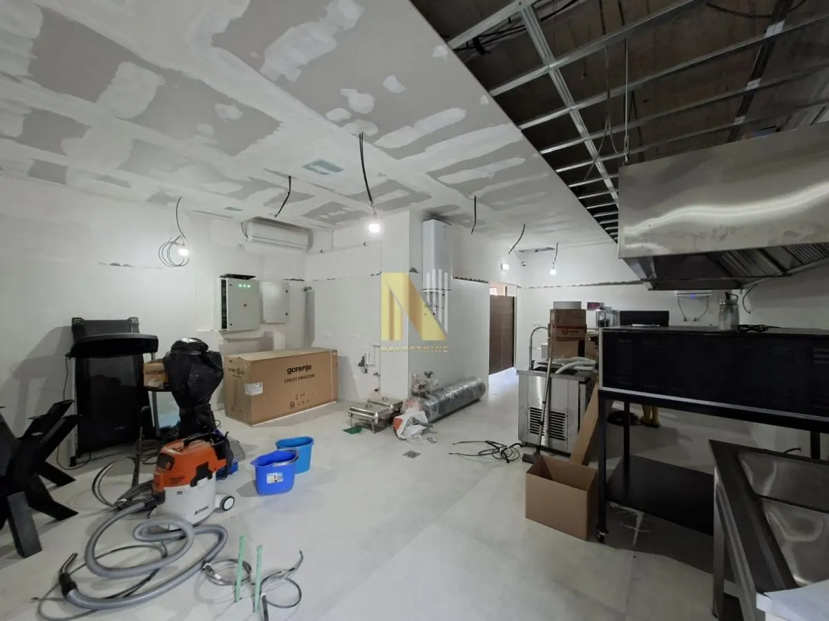 Sale, office space, 97m², Banja Vrdnik, Irig