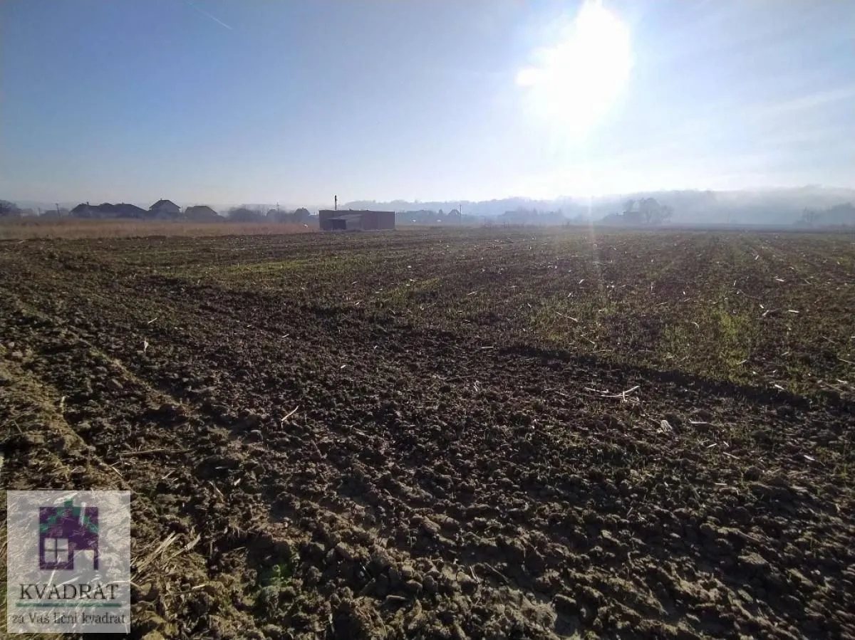 Prodaja, plac, 600m², Ub, Srbija