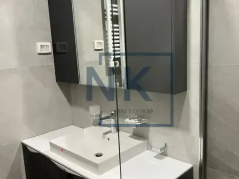 Izdavanje, dvosoban stan, 70m², Central Point, Podgorica - image 9